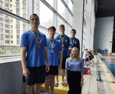 Спортсмены из Луганщины завоевали три медали на всеукраинском первенстве по прыжкам в воду