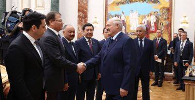 Президент Беларуси провёл встречу с участниками заседания Совета ПА ОДКБ