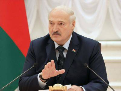 Лукашенко назвал "дезинформацией" контрнаступление Украины и призвал к переговорам. В СНБО отреагировали