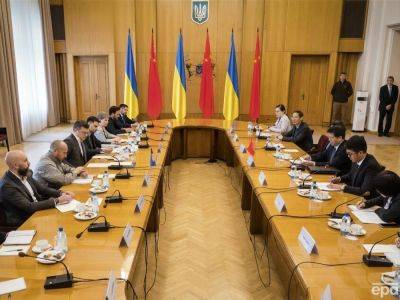 В ходе визита в Киев спецпредставитель КНР заявил, что "панацеи для выхода из кризиса нет" – МИД Китая