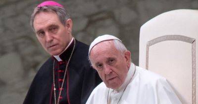 Украина и Россия согласились принять посланников Папы Римского, — СМИ