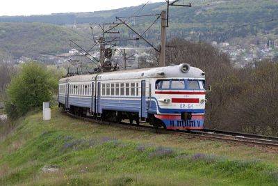 В Крыму беспилотник упал на железную дорогу: что известно