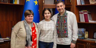 В Украину вернули вывезенную в РФ 14-летнюю девочку — Лубинец