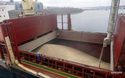 Зерновое соглашение: РФ согласилась возобновить инспекции судов в два порта