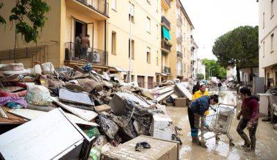 Маттео Ренци - Наводнения в Италии: в регионе Эмилия-Романья погибли уже 14 человек, дожди продолжаются - rus.delfi.lv - Италия - Латвия
