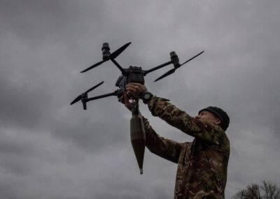 Удары дронов-камикадзе подразделения ГУР Крылья показали на видео
