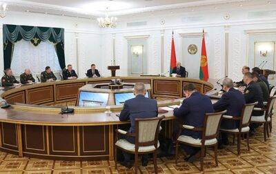 В РБ заговорили об "обострении ситуации": Лукашенко собрал силовиков