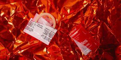 5 распространенных мифов о презервативах, в которые нужно перестать верить