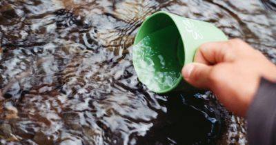 Безопасная питьевая вода для всех: недорогой порошок убивает бактерии с помощью солнечного света