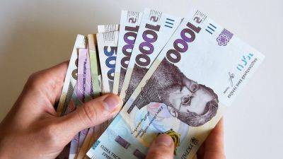 Пенсии за выслугу лет в Украине – сколько платят и кто может потерять деньги
