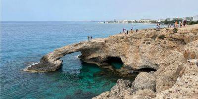 Средиземноморье, остров. Какие цены на отдых на Кипре, сколько времени займет дорога, ради чего туда надо ехать и где нет русских