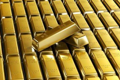 Центробанки продолжат активно покупать золото — UBS