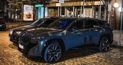 Мощный флагман: в Украину привезли самый дорогой кроссовер BMW за 7 миллионов (фото)