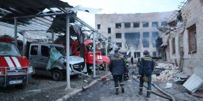 РФ атаковала часть ГСЧС в Днепре: разрушены здания, уничтожена техника, пострадал спасатель