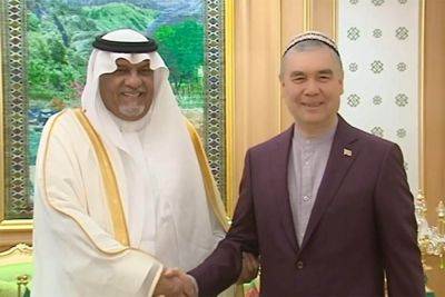 Г.Бердымухамедов встретился в Ашхабаде с членом правящей семьи Королевства Саудовская Аравия