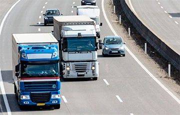 Казахстанские перевозчики призвали ЕС ограничить движение грузовиков на белорусских номерах