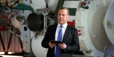 Медведеву мерещится приближение «ядерного апокалипсиса» из-за F-16 для Украины