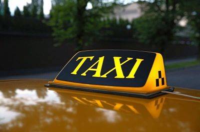 Эксперты рассказали, какие авто выбирают для такси
