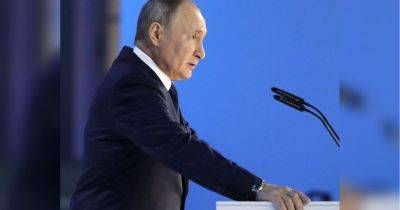 «Из-под ног путина скоро выбьют табуретку»: эксперт об удавке на шее кремлевского диктатора