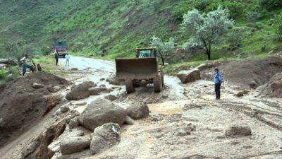 В девяти регионах Узбекистана из-за сильных дождей возможны сели и паводки – Узгидромет