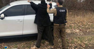 "Сливал" позиции ВСУ под Бахмутом и Авдеевкой: силовики задержали вражеского агента (ФОТО)