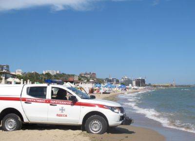 "Безопасность превыше всего": купаться на некоторых пляжах Одесчины запрещено в этом году