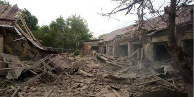 Оккупанты ударили авиабомбой по детскому саду в Сумской области — ОВА