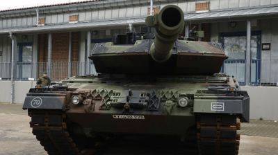 Яна Чернохова - Чехия хочет купить около 70 танков Leopard новой версии - pravda.com.ua - Германия - Чехия