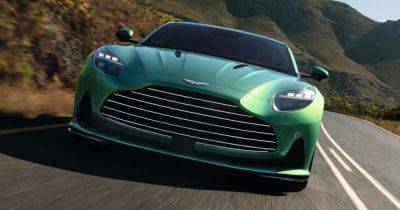 Авангардный салон и двигатель Mercedes: представлен новый суперкар Aston Martin (видео)