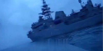Российский корабль-разведчик Иван Хурс получил повреждения после атаки дронов — УП