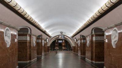 Стус вместо Пушкина: кого киевляне хотят видеть на станции метро "Университет"