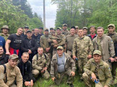 Олег Синегубов - Сергей Болвинов - Владимир Тимошко - "Три ночи провела в лесу. Сидела под деревцем очень слабая, маленькая, как котенок". В полиции рассказали о поисках двулетней девочки из Харьковской области - gordonua.com - Украина - Харьковская обл.