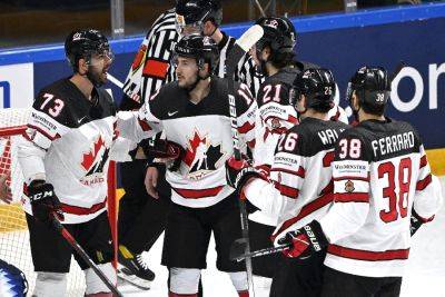 Канада обыграла Германию и стала чемпионом мира по хоккею