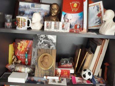 СБУ задержала экс-депутата Запорожского горсовета по подозрению в наведении российских ракет и показала его шкаф, полный бюстов Ленина и Сталина