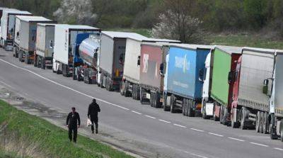 Польша закроет границу для грузовиков из рф и Беларуси