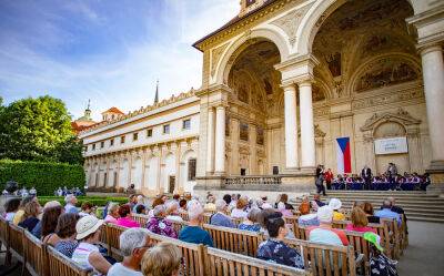 В Праге стартует сезон бесплатных концертов в Вальдштейнском саду