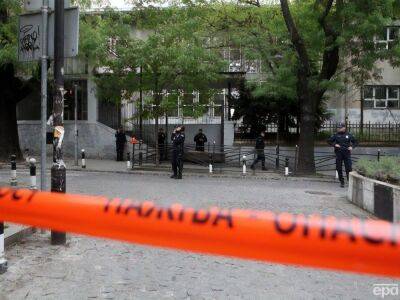 В столице Сербии ученик убил в школе девять человек. В полиции сказали, что нападение планировалось месяц