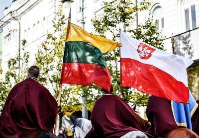 Руководство Литвы поздравляет Польшу с днем Конституции 3 мая