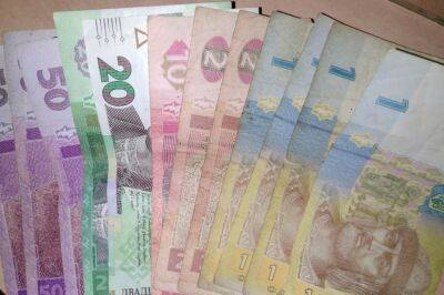 Дают по 40 тысяч грн на семью: до 10 мая украинцы могут получить большую финпомощь