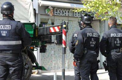 Полиция задержала 130 человек во время рейдов по всей Европе против мафии