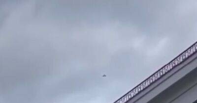 Пролетал над крышами: очевидцы заметили еще один дрон над Москвой (видео, карта)
