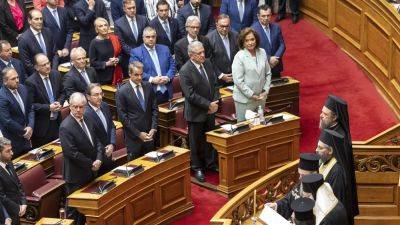 Екатерина Сакелларопулу - Новый парламент Греции приведен к присяге - ru.euronews.com - Греция