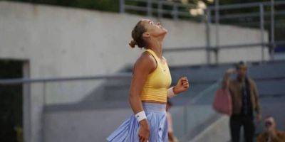 Поддержала Украину. Словацкая теннисистка вышла на матч против россиянки в сине-желтом наряде — фото
