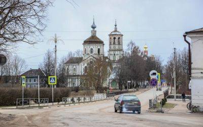 На ремонт дорог в Торопце потратят 321 млн рублей