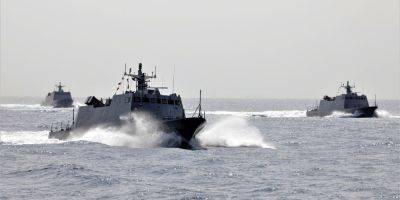 Угроза удара 24 калибрами: Россия вывела в Черное море четыре ракетоносителя — ВМС