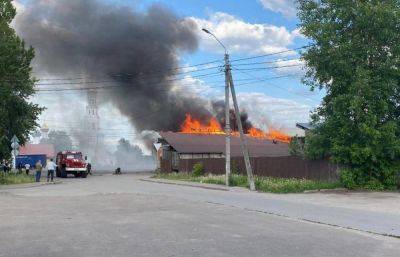 В Конаковском районе загорелось кафе