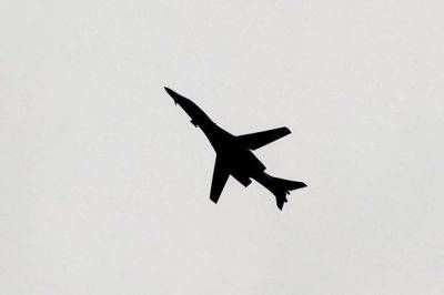 Бомбардировщики США пролетели над Боснией - unn.com.ua - США - Украина - Киев - Англия - Хорватия - Босния и Герцеговина - Сараево
