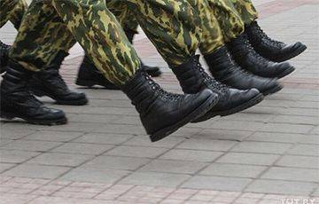 За участие в протестах военнослужащего из Жлобина отправили на гауптвахту