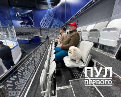 Лукашенко пришел посмотреть хоккей в Минске — и нарушил закон