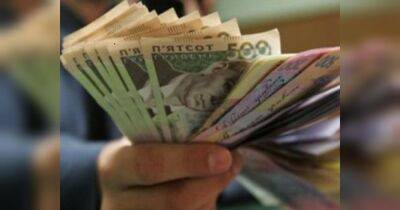Государственный банк начал выплачивать пенсионерам по 20 тысяч грн к пенсии: как получить